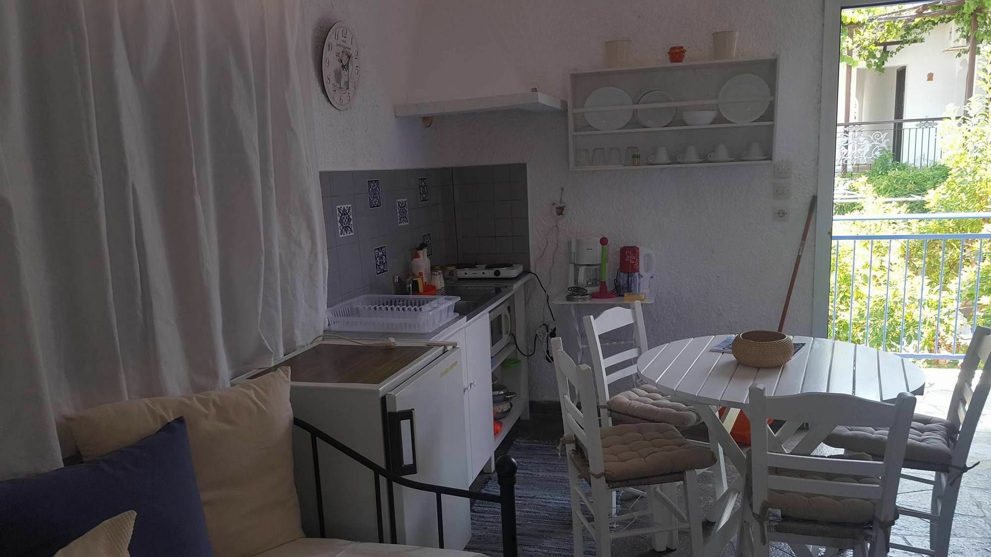 Mantos Rooms 1 Néo Klíma Kültér fotó